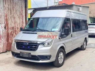 Ford Transit 2022 Bản Trung 16 chỗ Số sàn