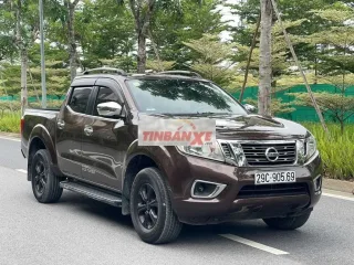 Nissan Navara EL 2017 1 cầu số tự động Nâu