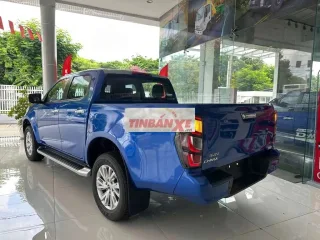 Isuzu D-Max 1 cầu tự động cao cấp 1 xe ***
