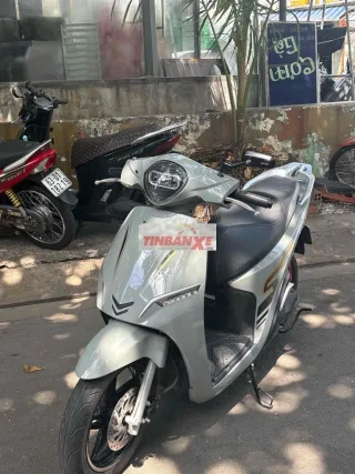 VinFast Feliz Neo 150km/sạc Xám 17.000km