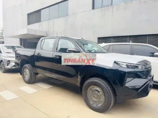 Toyota Hilux Standard 2.8L 4x2 MT 2026 - 577 Triệu