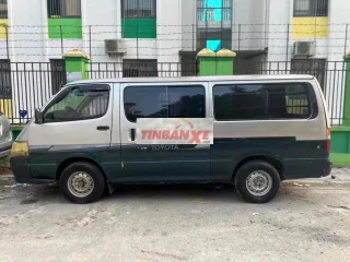 Toyota Hiace 2004 Xám Kim loại