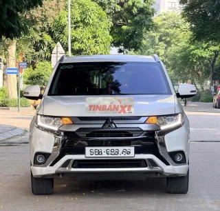 Mitsubishi Outlander 2.0 CVT 2022 Trắng 60000 km
