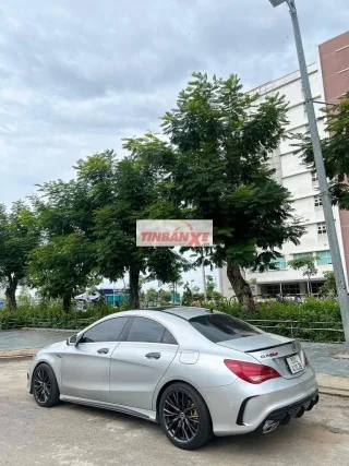Mercedes-Benz CLA 250 Bạc 50000 km