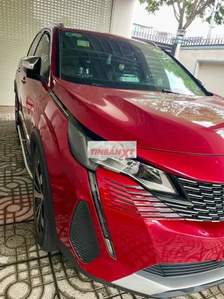 Peugeot 3008 SUV 5 chỗ màu Đỏ
