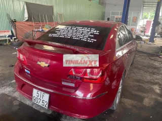 Chevrolet Cruze LT Số sàn 50000 km Đỏ
