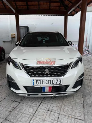 Peugeot 5008 Full Trắng 7 chỗ chạy 61 ngàn