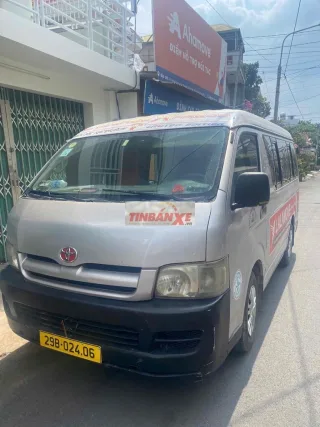 Toyota Hiace 2006 Dầu Bạc 6 chỗ