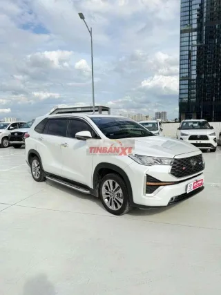 Toyota Innova Cross Hybrid 2023 Trắng Hybrid