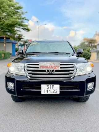 LandCruiser LC200 (VX 4.6L V8) Nhập Nhật Kèm Biển