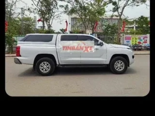 Mitsubishi Triton 2025 Trắng 32000 km