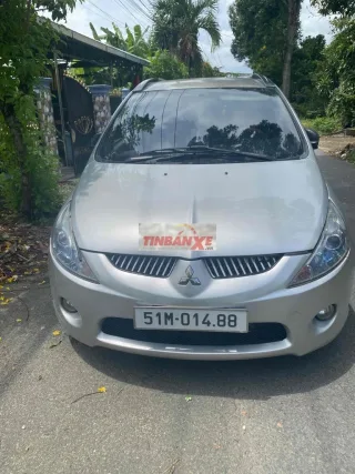Mitsubishi Grandis 2008 Bạc