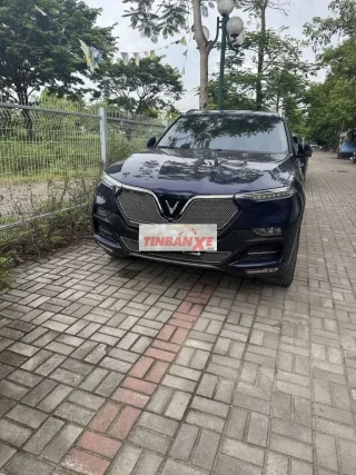 VinFast Lux SA Premium 2019 Xanh đen 80 vạn
