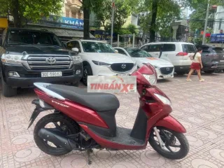 Honda Vision nguyên bản