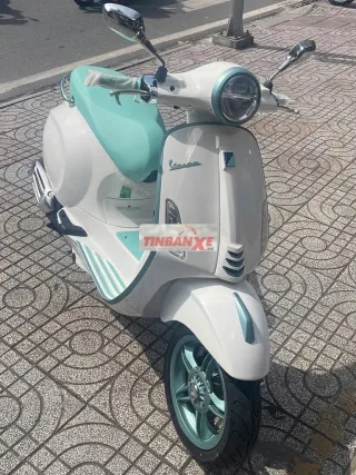 Bán vespa Primavera 125 màu trắng - giá 75 triệu