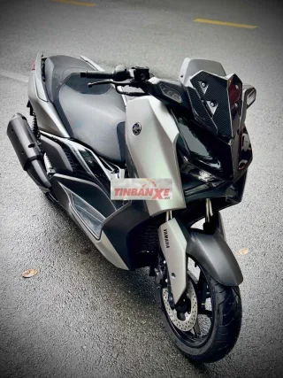 Yamaha Xmax 300 mới chạy 641 km