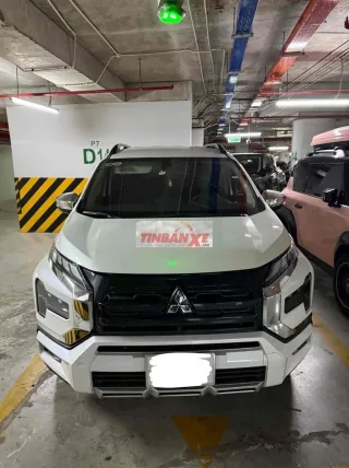 Mitsubishi Xpander Cross 2023 Trắng 15000km