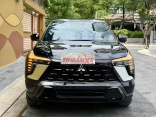 Mitsubishi Xforce Premium 2025 Đen 12.000 Km