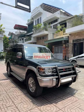 Mitsubishi Pajero V33 2006 Xanh rêu Số sàn