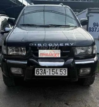 Isuzu Hi-Lander V-spec 8 chỗ màu Đen