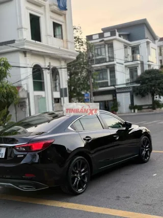 Mazda 6 Premium 2.0 2018 Đen 95.000 km