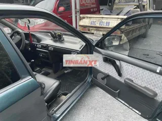 Mazda 323 1996 Xanh 4 chỗ