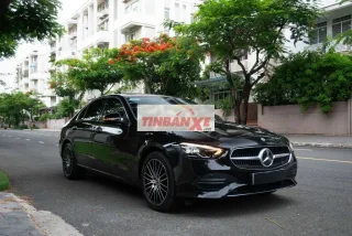 Mercedes C200 Plus V1 model 2023 Black Edition