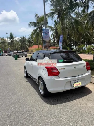 Suzuki Swift GLX Special 2022 Trắng Số tự động