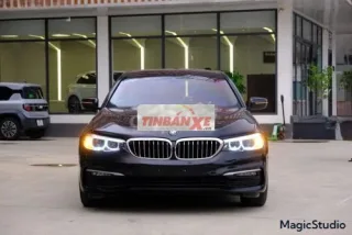 Xe BMW 5 Series 520i 2018 - 979 Triệu
