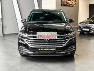 Volkswagen Viloran Luxury 2024 Đen 17.000km