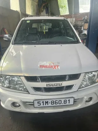 Isuzu Hi-Lander 2006 Trắng 8 chỗ