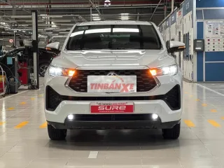 Toyota Innova Cross 2.0V 2024 Trắng 19.000 km