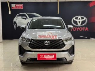 Toyota Innova Cross 2.0V Giá tốt gọi trực tiếp em