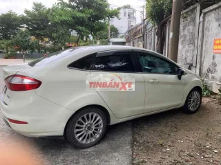 Ford Fiesta Titanium 2017 Số tự động Trắng