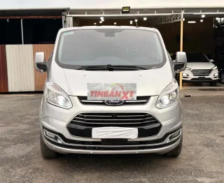 Ford Tourneo Titanium 2019 Bạc Ánh Kim
