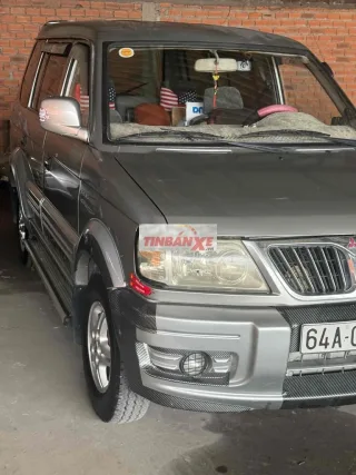 Mitsubishi Jolie 2003 Xám 7 chỗ