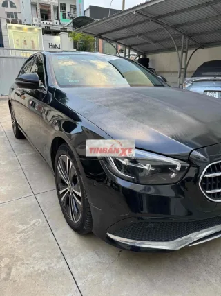 Mercedes-Benz E 180 Đen 106366 km