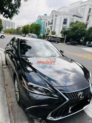 Lexus ES 250 2025 Đen 16.038 km