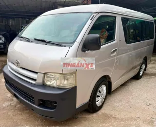 Toyota Hiace máy dầu cải tạo tải Van, bao sang tên