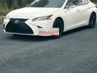 Lexus ES 250 Trắng 2019