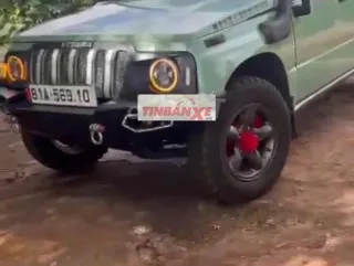 Suzuki Vitara Xanh bơ 2 cầu số sàn