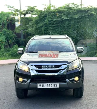 Isuzu mu-x 3.0at 2017 số tự động ,máy dầu