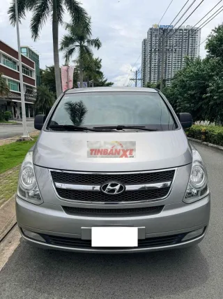 Hyundai Starex H-1 2014 2.4L MT xe NK xe đẹp