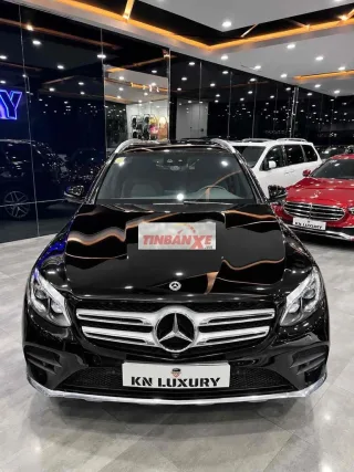 Mercedes-Benz GLC 300 4Matic Model 2019 Đen
