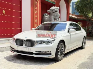 BMW 740Li 2015 Trắng 5 chỗ