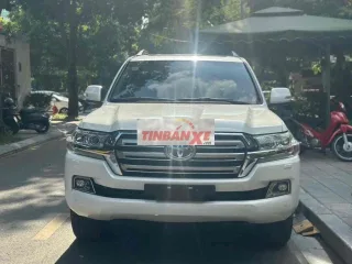Toyota Land Cruiser LC200 2020 Trắng