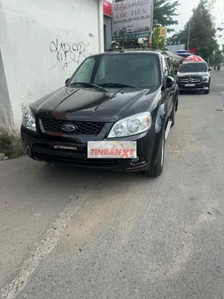 Ford Escape 2013 Đen 113.557 km