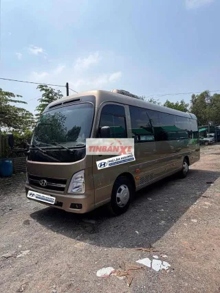 Hyundai County SL 2025 29 chỗ Vàng đồng