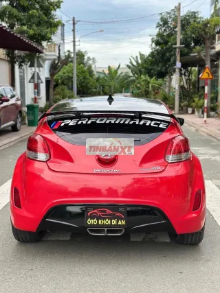 Hyundai Veloster 2011 Số tự động Xăng Đỏ 3 cửa
