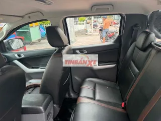 Mazda BT-50 Bạc Tự động Xe bán tải